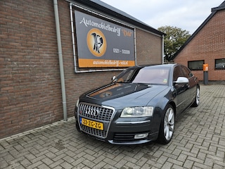 Audi A8 5.2 S8 quattro Pro Line
