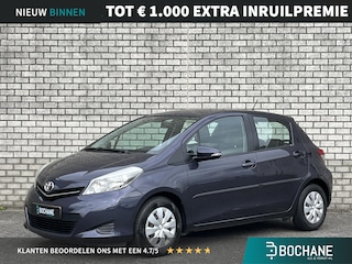 Toyota Yaris 1.0 VVT-i Aspiration | Lederen bekleding | Achteruitrijcamera | Stoelverwarming | Climate Control |
