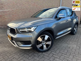 Volvo XC40 2.0 T4 Momentum