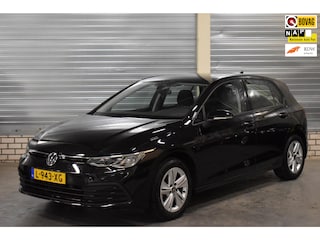 Volkswagen Golf 1.0 TSI Life + Led koplampen|Virtual Cockpit|Parkeersensoren|Sfeerverlichting|Apple-Carplay|Bluetooth|