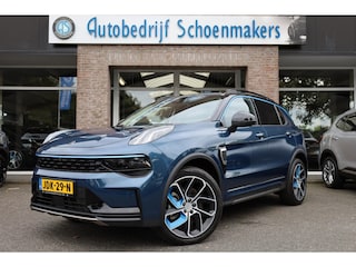 Lynk & Co 01 1.5 261PK! TREKHAAK-AFN! 6.6Kwh LADEN! 360-CAMERA PANO/SCHUIF INFINITY DAB NAVI CARPLAY CAMERA STOELVERWARMING ELEK.ACHTERKLEP 20"LMV