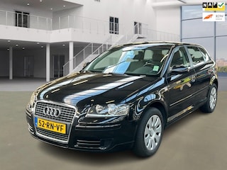 Audi A3 Sportback 1.6 FSI Attraction|boekjes/2xsleutels/airco/cruise/trekhaak/5deurs