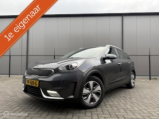 Kia Niro 1.6 GDi Hybrid DynamicLine | Camera | Navi | Trekhaak | 1e eig | NAP | Cruise | NL auto | Dealer onderhouden