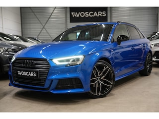 Audi A3 Sportback 1.5 TFSI 3x S Line * Virtual - 19" - Keyless - App - Sound - Zwart optiek *