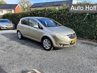 Opel Corsa 1.7 CDTi Cosmo | Airco | Cruise Control | LMV | Elekt. Ramen | Trekhaak | PDC | Privacy Glass | Nieuwe APK