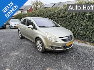Opel Corsa 1.7 CDTi Cosmo | Airco | Cruise Control | LMV | Elekt. Ramen | Trekhaak | PDC | Privacy Glass | Nieuwe APK