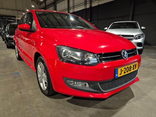 Volkswagen Polo 1.2 Life - Climate Control - Cruise Control - Stoelverwarming - PDC