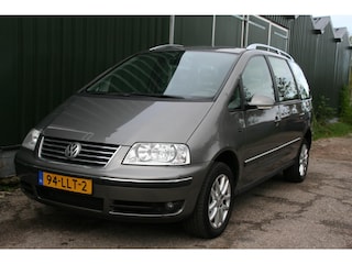 Volkswagen Sharan 2.0 Comfortline, AIRCO, 7 PERSOONS, TREKHAAK