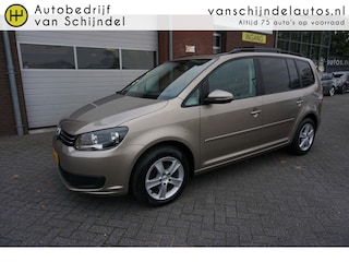 Volkswagen Touran 1.2 TSI COMFORTLINE BLUEMOTION 5PERSOONS PANORAMADAK TREKHAAK NAVIGATIE ECC AIRCO CRUISECONTROL PARKEERSENSOREN LMV BLUETOOTH 4X ELECTR.RAMEN-SPIEGELS