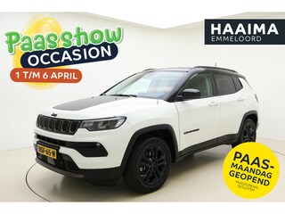 Jeep Compass 4xe 240 Plug-in Hybrid Electric S Automaat | Navigatie | Lederen bekleding | Camera | Keyless | Zwart dak | Dakrails | Lichtmetalen velgen black | Climate control