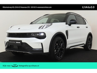 Lynk & Co 01 1.5 More *NIEUW UIT VOORRAAD!* -LEDER|ELEK.STOEL|360°CAM|PANO.DAK|BLIS|HARMAN