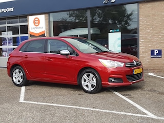 Citroën C4 1.2 e-THP 131pk Collection TREKHAAK | Cruise & Climate control | Parkeersensoren | Bluetooth | Stoelverwarming | LM-velgen