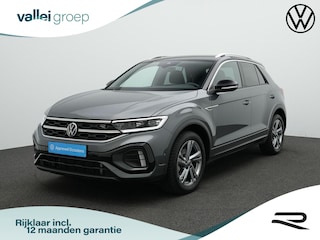 Volkswagen T-Roc 1.5 TSI 150 pk DSG R-Line Edition | Trekhaak | Achteruitrijcamera | Stoelverwarming | Navigatie | Sportonderstel  | Park Assist | 17 inch