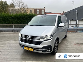 Volkswagen Transporter 2.0 TDI L1H1 28 Bulli | Trekhaak | 2 stoelen | Lederen bekleding | Groot Navi | Camera achter | Achterklep met ruit |