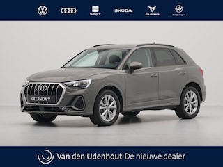 Audi Q3 35 TFSI 150pk Edition S line Navigatie dig display privacy glass