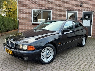 BMW 5-serie V8 290PK, Xenon, UNIEKE STAAT