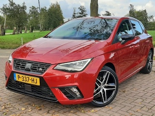 Seat Ibiza 1.0TSi 115pk FR Airco Adap.cruise-control Navigatie Bluetooth Achteruitrijcamera