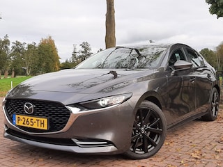 Mazda 3 2.0 Skyactiv-x 186pk Airco Adap.cruise-control Navigatie Bluetooth Stuur- en stoelverwarming