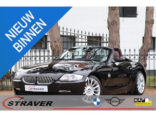 BMW Z4 Roadster 3.0si Executive |M-Sportstoelen |Individual rubin schwarz