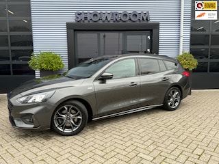 Ford Focus Wagon 1.0 EcoBoost ST-Line Apple carplay|Navi|Camera|Cruise|Stoel en Stuurverwarming