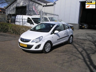 Opel Corsa 1.4-16V Design Edition 73 d km nap pas APK