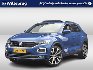 Volkswagen T-Roc 1.5 TSI Sport Business R | Automaat | Panoramisch Schuifdak | Navigatie | Stoel en Stuurverwarming | 19 Inch Velgen |