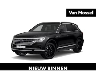Volkswagen Touareg Elegance 3.0 TSi eHybrid 4MOTION 381 PK | Automaat | Plug-In | Trekhaak | Panoramadak | Leder | Luchtvering | LED Matrix | Head-Updisplay | Dealer Onderhouden