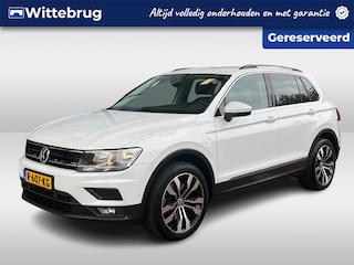 Volkswagen Tiguan Comfortline 4-Motion / 190 PK / 19 Inch / Navigatie / Camera / Side Assist / Adaptive Cruise