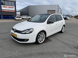 Volkswagen Golf 1.4 TSI Highline | Stoelverwarming |