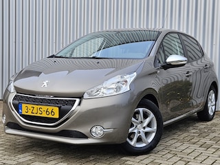 Peugeot 208 1.2 PureTech Style /Dealer Onderhouden/Cruise/Airco!