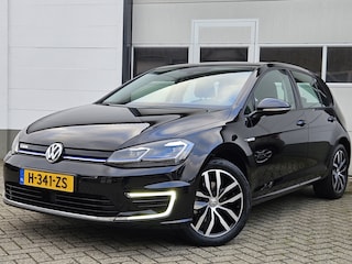 Volkswagen Golf E-DITION /Virtual/Led/PDC/Navi/ACC!