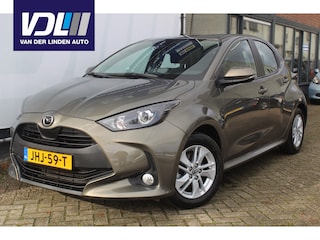 Mazda 2 1.5 Agile Toyota Yaris l Apple Carplay/ Android auto l Keyless l Automaat l Cruise control l Stuur- en Stoelverwarming VDL auto