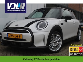 Mini Cooper 1.5 Camden Go Edition Stoelverwarming l Apple carplay/ Android auto l Cruise control l Sfeerverlichting VDL auto