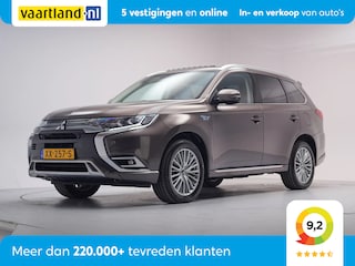 Mitsubishi Outlander 2.4 PHEV Intense+ [ Schuifdak Apple/Android Leder/Alcantara ]