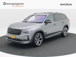 Skoda Kodiaq 1.5 TSi 204 Pk Automaat PHEV Sportline Business | Canton Audio | Panoramadak | Elektrische Stoelen | Trekhaak | Stoel Verwarming | CarPlay | Camera | LED | 20 Inch | Nieuwe Auto!!