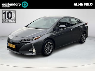 Toyota Prius 1.8 Plug-in Business Plus | Navigatie | Achteruitrijcamera | Zonnepaneel