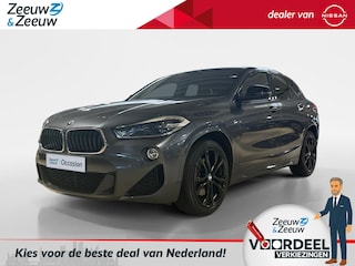 BMW X2 sDrive20i High Executive | M-sportpakket | Black-pack | Stoelverwarming | Navi | Achteruitrijcamera | Stoelverwarming | Climate | Cruise control | Keyless |