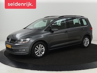 Volkswagen Touran 1.2 TSI Highline | 7-persoons | Cruise Control | Trekhaak | Carplay | Climate Control | PDC | Bleutooth