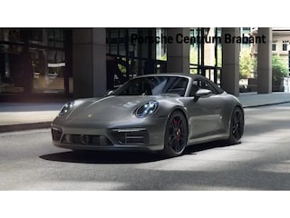 Porsche 911 Carrera 4 GTS Cabriolet
