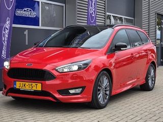 Ford Focus 1.0 EcoBoost 140pk ST-line nieuwe distributie!