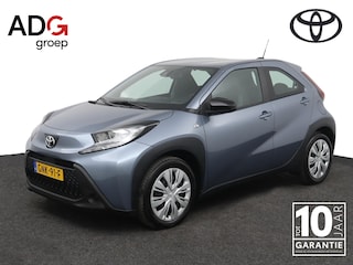 Toyota Aygo 1.0 VVT-i MT Play | Cruise control | Apple carplay-android auto | Parkeercamera |