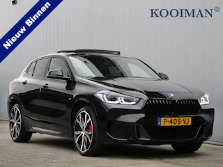 BMW X2 sDrive20i Business Edition Plus 179 Pk Automaat Navi / Camera / Schuifdak / Trekhaak / M-pakket