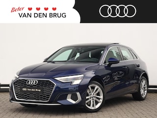 Audi A3 Sportback 35 TFSI Business edition | Pano | Keyless Entry/Start | Verwarmbare voorstoelen |