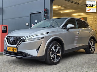 Nissan Qashqai 1.3 MHEV Xtronic N-Connecta / F.GARANTIE 2-10-26 / EXTRA SET / VOORRUITVERW / STOEL EN STUURVERW / KEYLESS / 360CAM