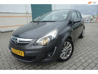 Opel Corsa 1.4-16V COSMO - navi - lm velgen - stoel-stuurverwarming - cruise contr. - parkeersensors