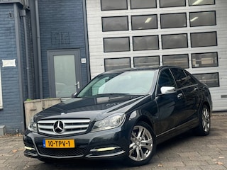 Mercedes-Benz C-klasse 180 Premium Edition | Clima | Navi | Automaat | PDC V+A