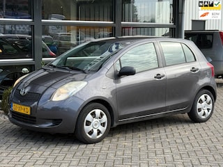 Toyota Yaris 1.3 VVTi Terra 5 deurs NAP APK !!