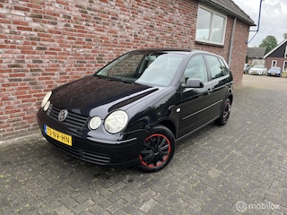 Volkswagen Polo 1.4-16V Athene