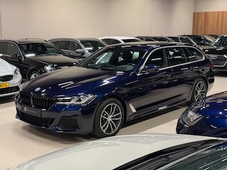 BMW 5-serie Touring 530e 292PK M Pakket, Laser Led, Pano, Camera, Alcantara, Ambiënte Light, Hud, PDC, Dealer Onderhoud