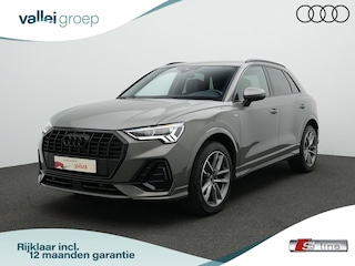 Audi Q3 35 TFSI 150 pk S-tronic S-Line | Trekhaak | Sonos | Achteruitrijcamera | Navigatie | Stoelverwarming